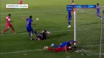 خلاصه بازی استقلال ۰ - پرسپولیس ۱ دربی ۱۰۴ در اراک