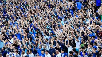 ببینید | شادی هواداران استقلال بعد از گل دوم سپاهان!