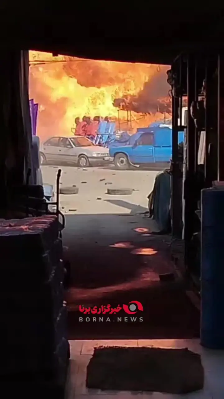 فیلم دیده نشده از لحظات اولیه آتش سوزی بازار آهن شادآباد