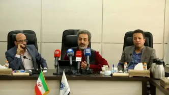نرسیدن دلار به ۲۰۰ هزار تومان در شرایط فعلی معجزه‌ای برای نجات اقتصاد