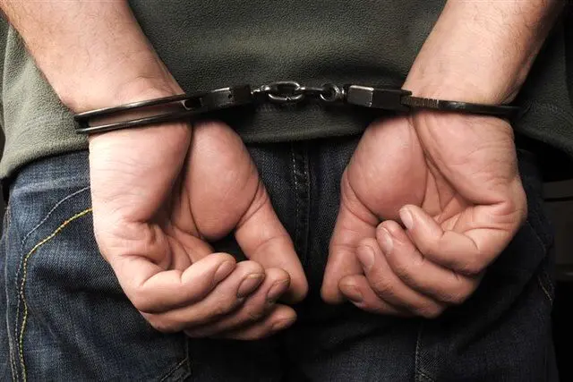 سرقت منزل توسط سارقان هودی پوش با چهره کاملا پوشیده