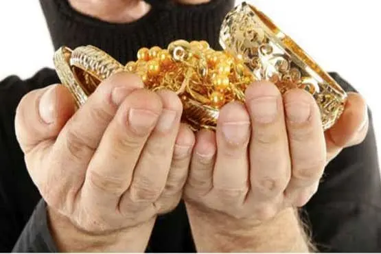 مرواریدتان را گاز بگیرید/ ۱۱ راه برای تشخیص جواهرات اصلی و تقلبی