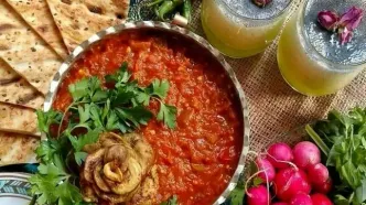 طرز تهیه خوراک خاویار بادمجان مجلسی