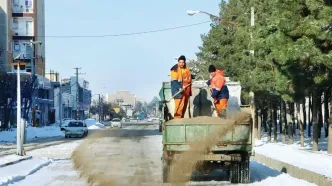 ۱۰ هزار میلیارد تومانی که از جیب مردم هزینه شده نباید با شن و نمک از بین برود