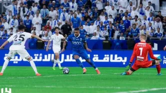 الهلال 4 روز پس از استقلال صدرنشین شد