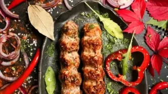 شام امشب چی بپزم؟/ طرز تهیه کباب کوبیده رستورانی بدون گوشت!