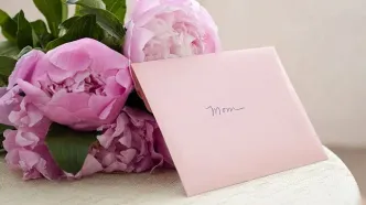 روز مادر ۱۴۰۳ چندمه؟/تاریخ روز زن و ولادت حضرت فاطمه زهرا (س)