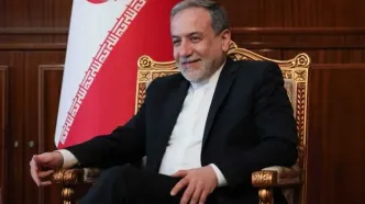 دیدار عراقچی با آیت‌الله جوادی و آیت‌الله مکارم‌شیرازی (تصاویر)