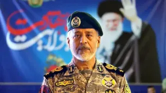 دریادار سیاری: ارتقا توان هوایی از اولویت‌های ارتش است