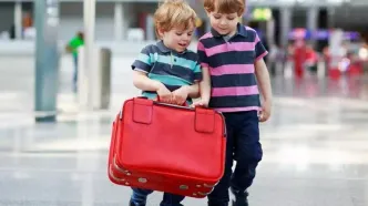 والدین بخوانند/ چگونه کودکانی مستقل و مسئول پرورش دهیم؟ + فیلم