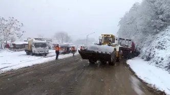 بارش ۶۰ سانتی متری برف در محورهای کوهستانی املش