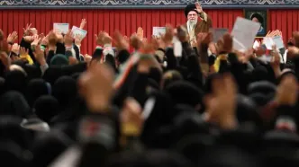 دیدار هزاران نفر از زنان و دختران با رهبر انقلاب