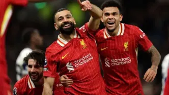 شادی غیرقابل وصف محمد صلاح با هواداران لیورپول + عکس