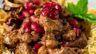 چطور خورشت بادمجان اناری بپزیم؟