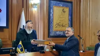 ارائه لایحه بودجه سال ۱۴۰۴ شهرداری به شورا با حضور زاکانی