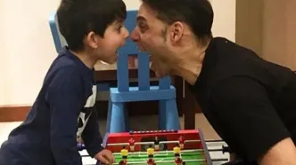 یک نکته مهم درباره دایناسوربازی پیمان معادی با پسرش