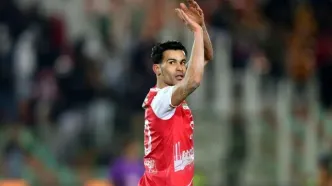 غیر منتظره: مهاجم پرسپولیس در ساختمان باشگاه استقلال!