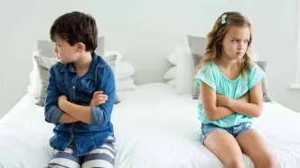 والدین بخوانند/ با دعوای کودکان چه کنیم؟