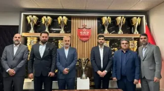 تهدید بانک شهر: یا مدیریت پرسپولیس را تعیین تکلیف کنید، یا انصراف می‌دهیم
