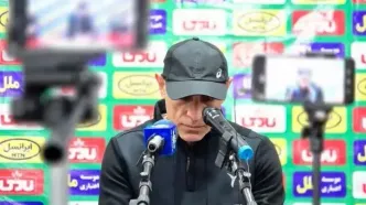 یحیی گل‌محمدی از سرمربی گری فولاد استعفا داد