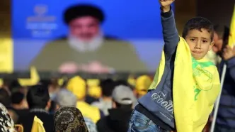 دیوارنگاره جدید میدان انقلاب همزمان با تشییع سیدحسن نصرالله+ عکس
