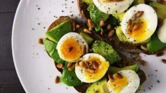 خبر خوب برای تخم‌مرغ خورها