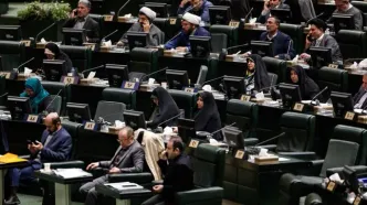 فردا در مجلس: بررسی فوری بازگشت اختیار تغییر ساعت رسمی به دولت