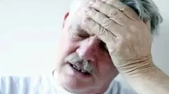 سردرد داری؟ شاید گردنت قهر کرده یا آب نخوردی! / ۷ دلیل عجیب سردرد که فکرش را هم نمی‌کنید