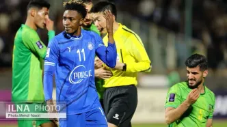 مهاجم خارجی استقلال با قهرمانی بازمی‌گردد