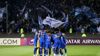کری باشگاه استقلال برای پرسپولیس با تصویری از رامین رضاییان