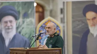 سرلشکر سلامی از  آیت‌الله نوری همدانی عیادت کرد+تصویر