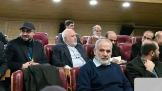 ظریف به تماشای «خدای جنگ» نشست