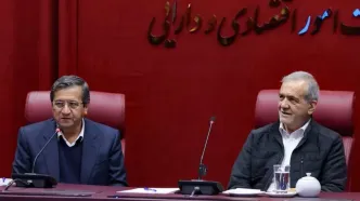 همتی در کنار رئیس‌جمهور و فعالان اقتصادی جلسه تشکیل داد