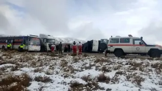 آخرین وضعیت ۳۵ مصدوم حادثه واژگونی اتوبوس کرمان؛ همه دانش‌آموزان مرخص شدند