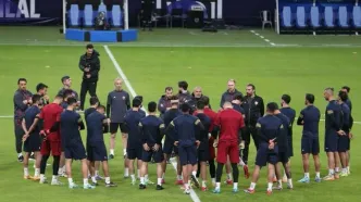 پوستر پرسپولیس برای الهلال/ تقابل شیر قرمز با کوسه آبی
