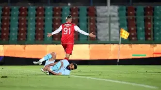 برد پرسپولیس مقابل گل‌گهر؛ بازگشت سرخپوشان به کورس با گل سردار!