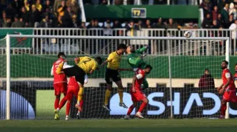 تساوی سپاهان و پرسپولیس در نیمه اول