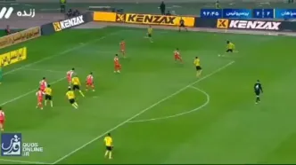 گل سوم سپاهان به پرسپولیس در جام حذفی توسط میلاد زکی پور