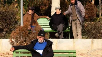 غافلگیری تأمین اجتماعی درباره واریز عیدی بازنشستگان |  واریز 1/220/000 تومان مبلغ عیدی اضافه به این گروه از بازنشستگان تامین اجتماعی