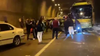 ببینید | تصادف وحشتناک ۶ ماشین در تونل شیرین‌سو