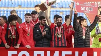 قهرمانی هافبک پرسپولیسی با استقلال تاجیکستان