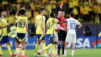 جراحی بینی بازیکنی که مهران احمدی را اخراج کرد