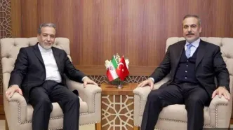 دیدار عراقچی و وزیر خارجه ترکیه در جده