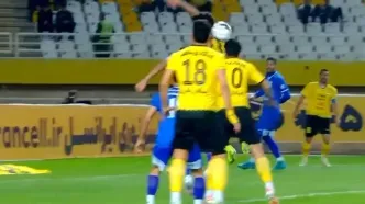 گل مردود سپاهان به استقلال خوزستان + ویدئو
