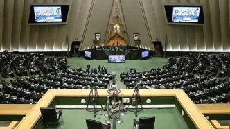 نوروزی: حقوق کارگران متناسب با تورم افزایش یابد