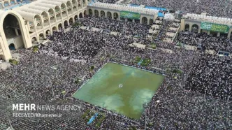 تصویری از مسئولین کشور در صف اول نماز عید فطر