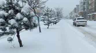 برف سنگین در ماه‌نشانِ زنجان+ فیلم