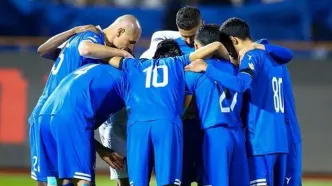 استقلال و النصر با همان پیراهن‌های همیشگی