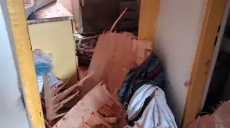 انفجار بمب دست ساز در دستان نوجوان خمامی/ حال مصدوم وخیم است