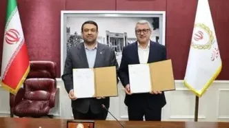 بانک ملی ایران با ایران خودرو تفاهم نامه همکاری امضا کرد
